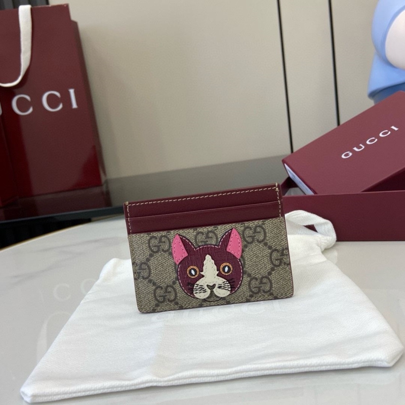G*u*i wallets & purse